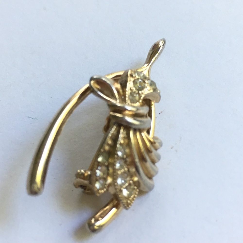Vintage Wishbone Brooch